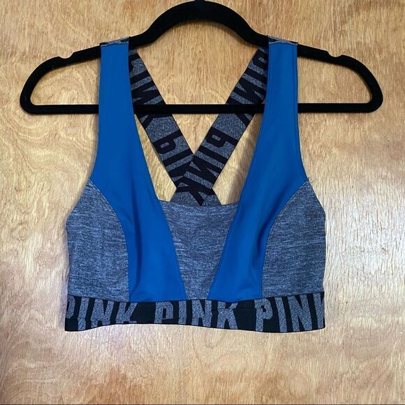🍄 PINK Victoria’s Secret Workout Sports Bra - Picture 1 of 3